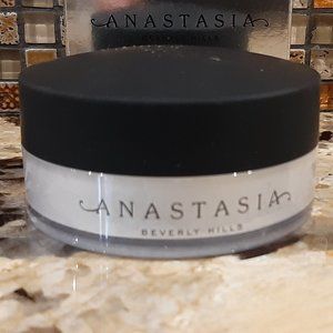 Anastasia Beverly Hills Loose Setting Powder NIB Full Size